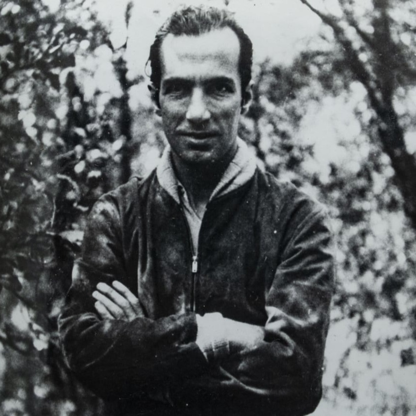 Somolinos brazos cruzados